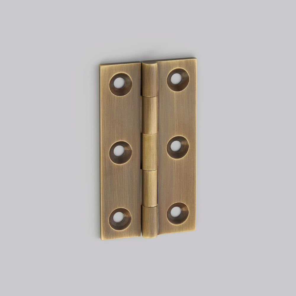 Cabinet Hinges